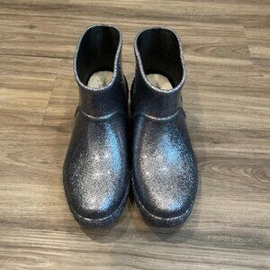 UGG Women's Drizlita Glitter Boot - Size 6